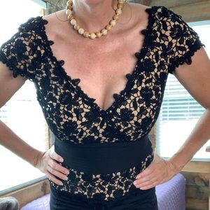 Tadashi Collection size 6 black lace top